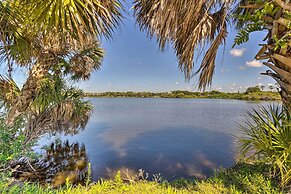 Port Charlotte Home w/ Pool Access 10 Mi to Beach!