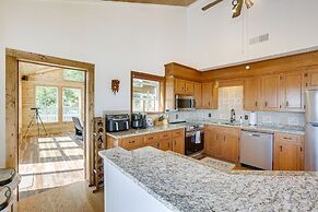 Blowing Rock Home w/ Hot Tub & Mountain-view Deck!
