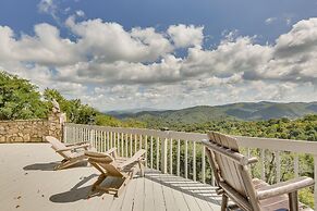 Blowing Rock Home w/ Hot Tub & Mountain-view Deck!