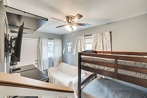 Higgins Lake Cottage w/ Private Fire Pit & Grill!