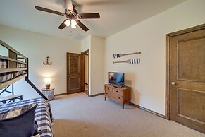 Cozy Checotah Retreat w/ Deck Near Eufaula Lake