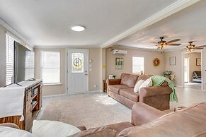 Oklahoma Home Near Lake w/ Patio, Grill & Chiminea