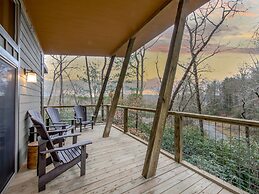 Pilot Cove Forest Lodging