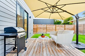 Stylish 2 Bedroom Retreat in South Austin
