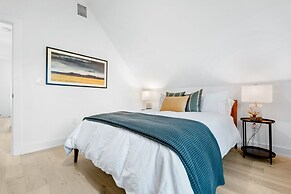 Stylish 2 Bedroom Retreat in South Austin