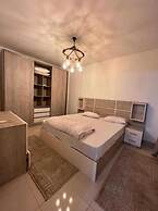 Cozy Hotel APt In Madinaty 10.103.10.12