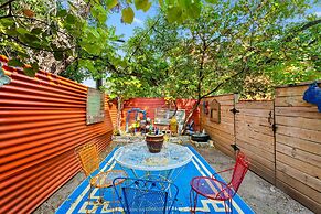 Eclectic 3 Bedroom Block From South Congress!