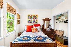 Eclectic 3 Bedroom Block From South Congress!