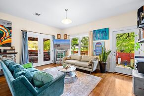 Eclectic 3 Bedroom Block From South Congress!