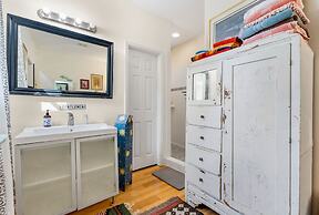 Eclectic 3 Bedroom Block From South Congress!