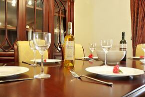 Piano House by Corfuescapes