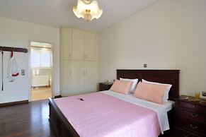 Piano House by Corfuescapes