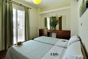 Piano House by Corfuescapes