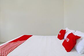 OYO 92579 Hotel Mutiara