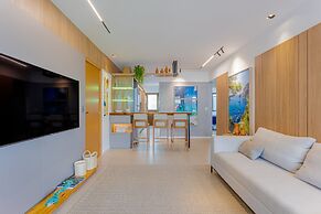 IT04 Apto 3 Quartos - Beira Mar