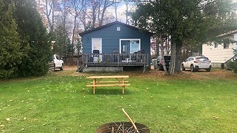 Staying by the Lakeside Cottages