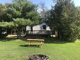 Staying by the Lakeside Cottages