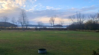 Staying by the Lakeside Cottages