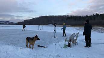 Staying by the Lakeside Cottages