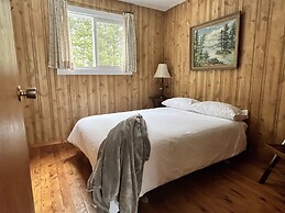 Staying by the Lakeside Cottages