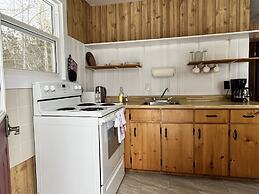 Staying by the Lakeside Cottages