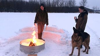 Staying by the Lakeside Cottages