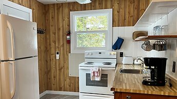 Staying by the Lakeside Cottages