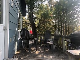 Staying by the Lakeside Cottages