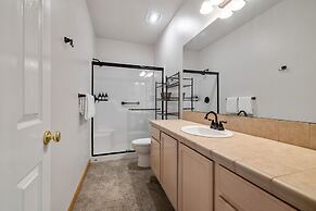 Taft at Old Mill - Pet-friendly & Near Downtown