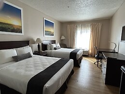 McPherson Inn By OYO