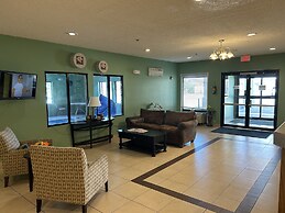 McPherson Inn By OYO