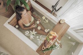 Tierra Blanca by Blanca