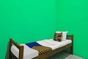 SPOT ON 92610 Barokah Kostel Syariah