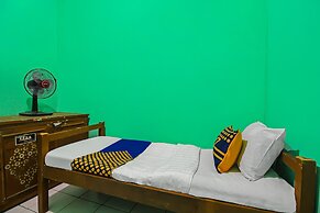 SPOT ON 92610 Barokah Kostel Syariah