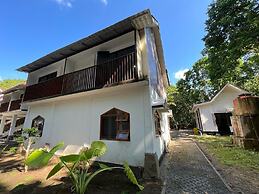 Capital O 92612 Penginapan D'alas Purwo & BeachNearPadang Savana Saden