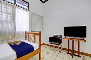 SPOT ON 92623 Mw 46 Guesthouse