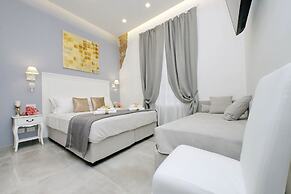 Roman Holiday Suites