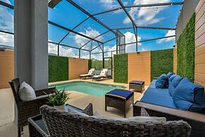 Brand New Corner Lot Pond View Vacation Home