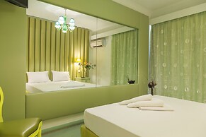 Ruby Rooms Kifisia  Adults Only