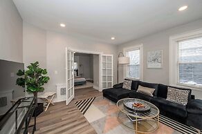 Luxe Spot Suites