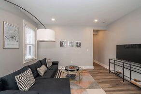 Luxe Spot Suites