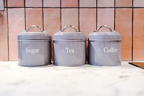 Newly Renovated home-Manchester