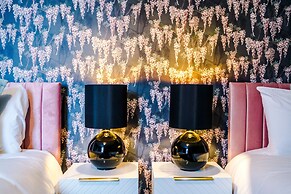 Newly Renovated home-Manchester