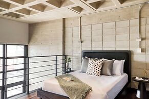Downtown Loft by ULIV