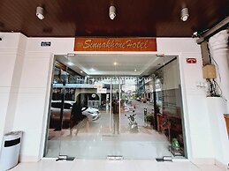 Sinakhone Vientiane Hotel