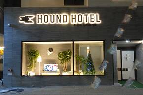 Hound Hotel Gimhae Samgye