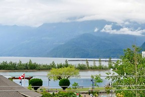 Harrison Hot Springs