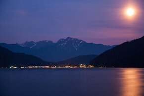 Harrison Hot Springs
