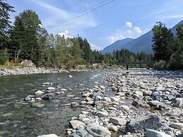 Harrison Hot Springs