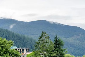 Harrison Hot Springs